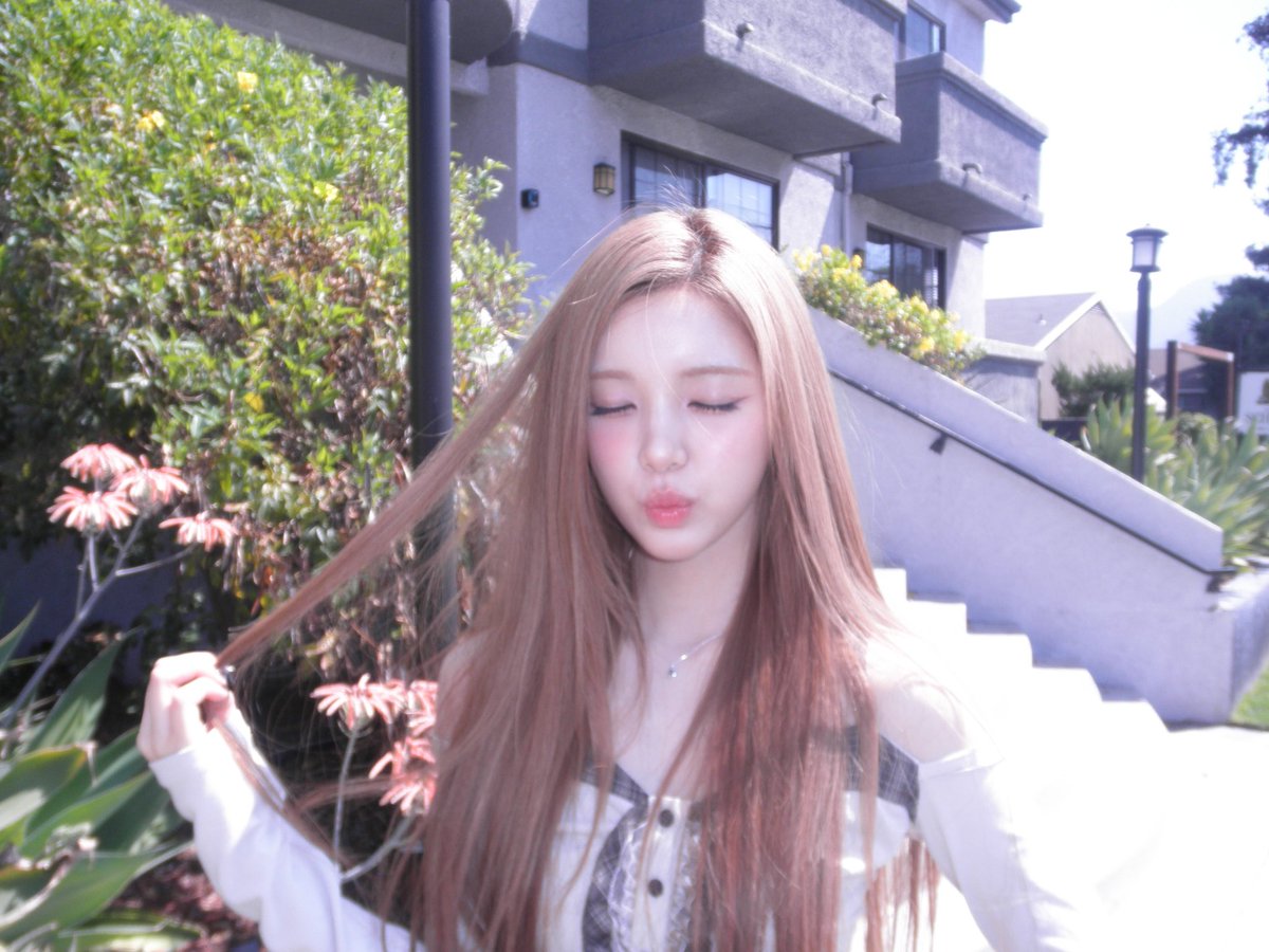 유하람 얼굴 tweet media