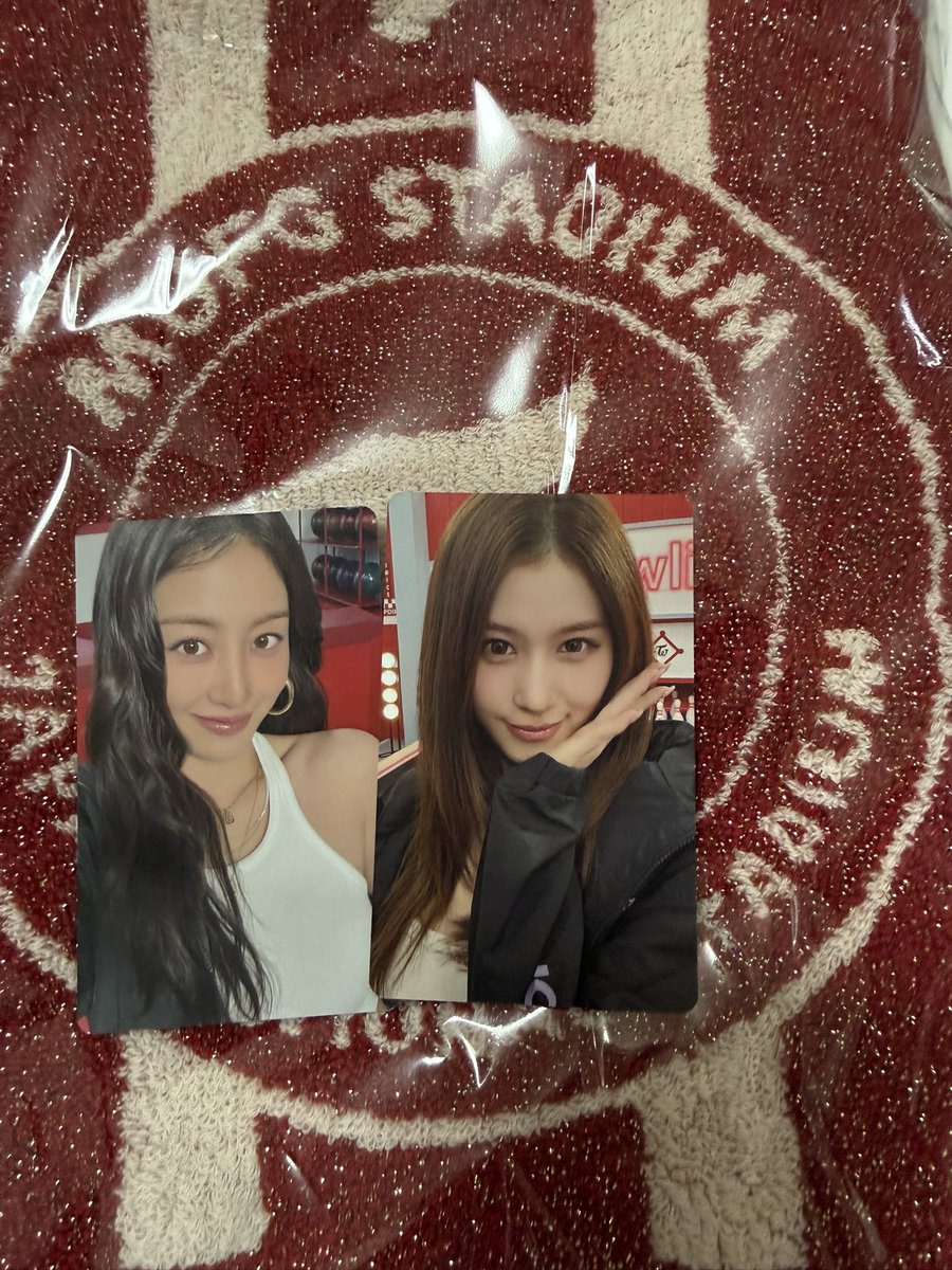 TWICE THIS IS FOR POPUP 国立 グッズ 
交換

譲  1万円特典 サナ ジヒョ

求   1万円特典モモ

28日国立手渡しまたは郵送での交換希望です！
お気軽にお声掛けください。
 #TWICE交換TWICE