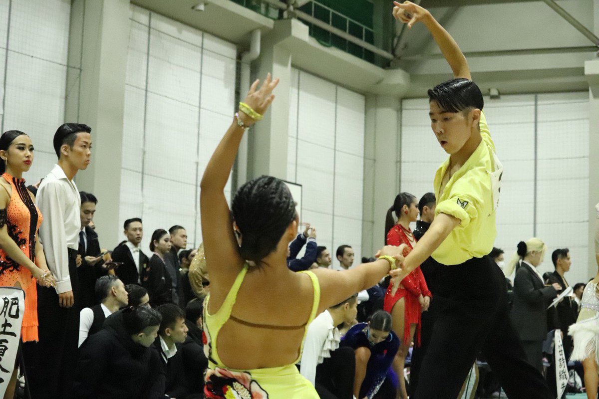 中央大学競技ダンス研究会 tweet media