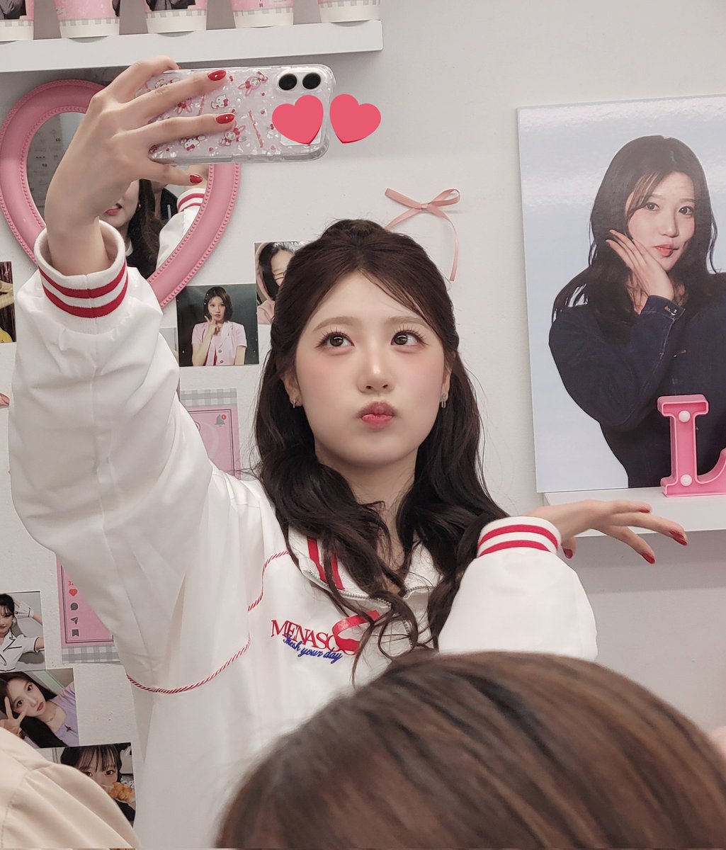 카페 홀리데이(카페대관/생카/생일카페/상수생카/투디생카/아이돌생카) tweet media