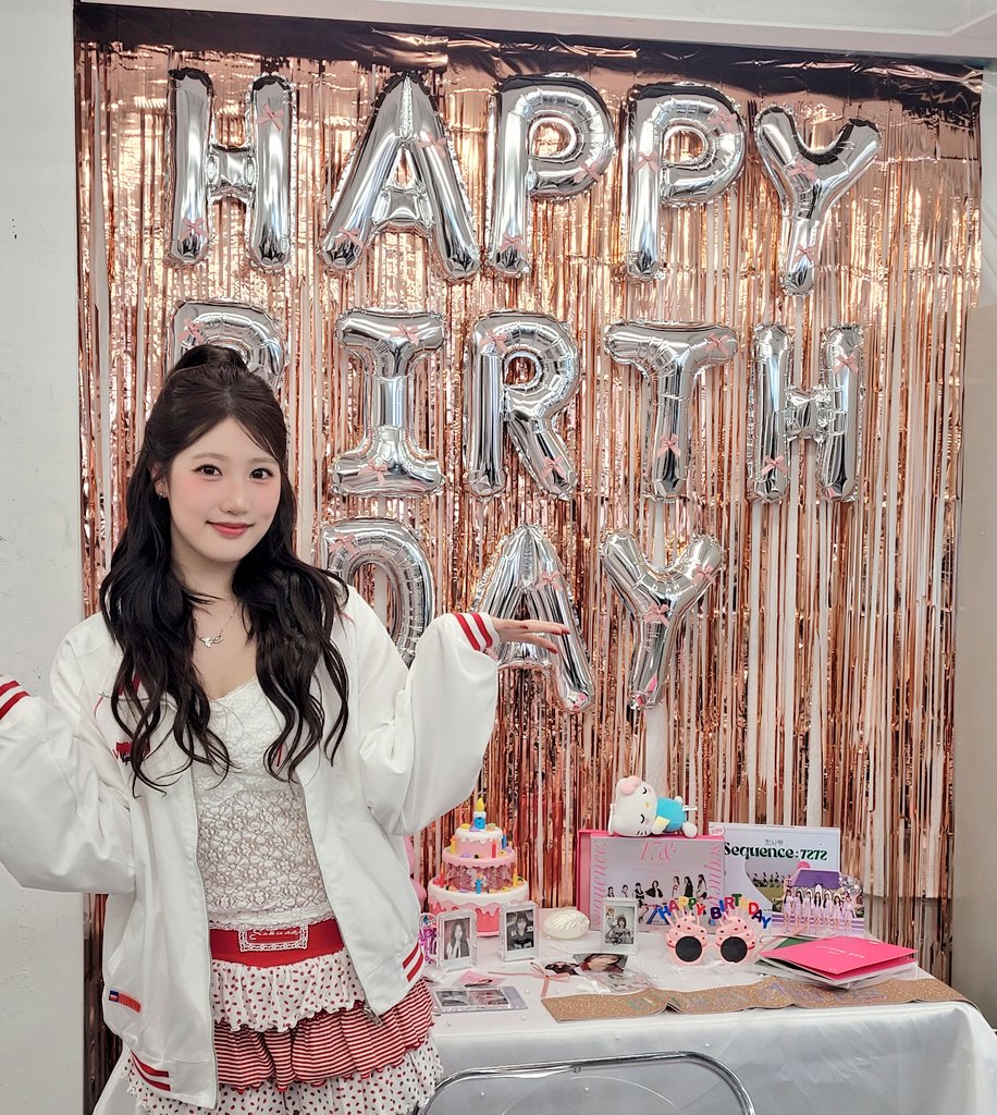 카페 홀리데이(카페대관/생카/생일카페/상수생카/투디생카/아이돌생카) tweet media