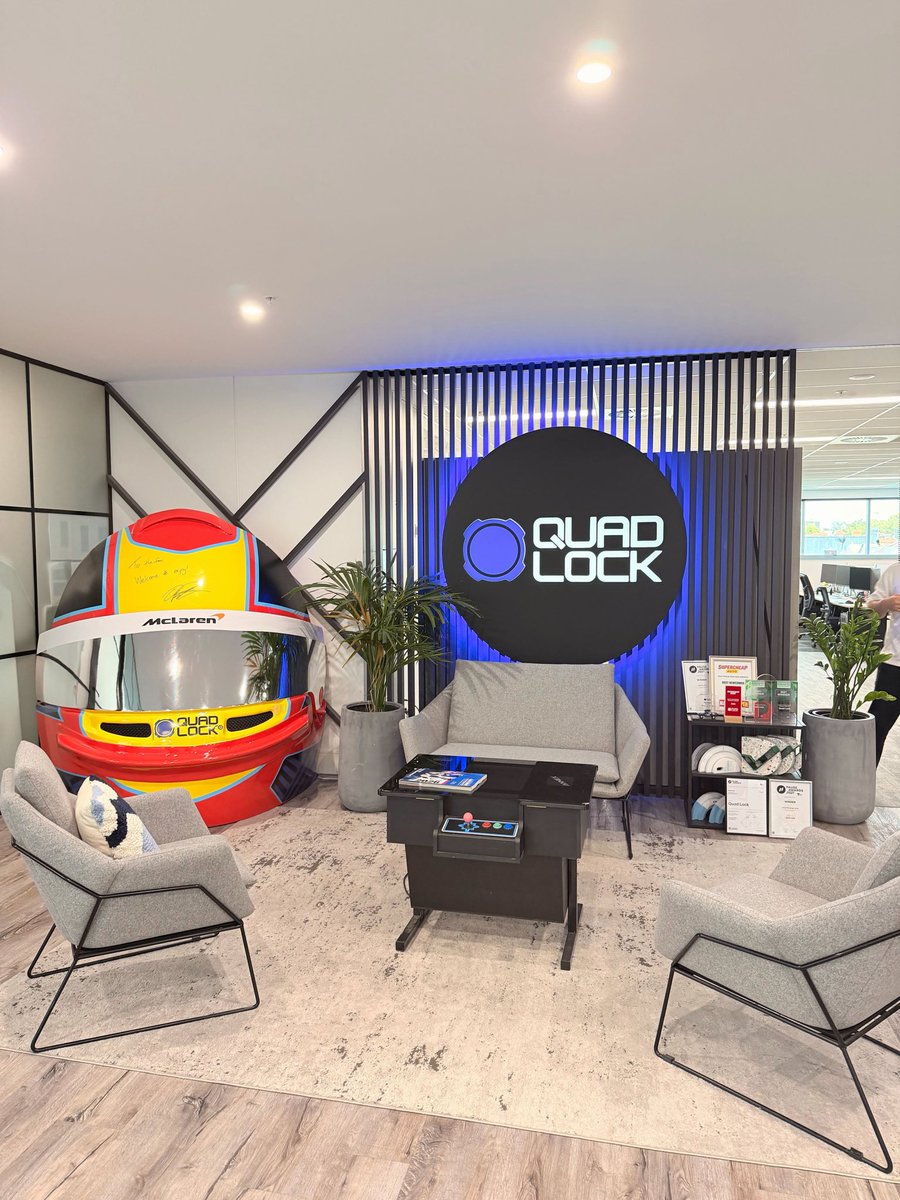 QUAD LOCK tweet media