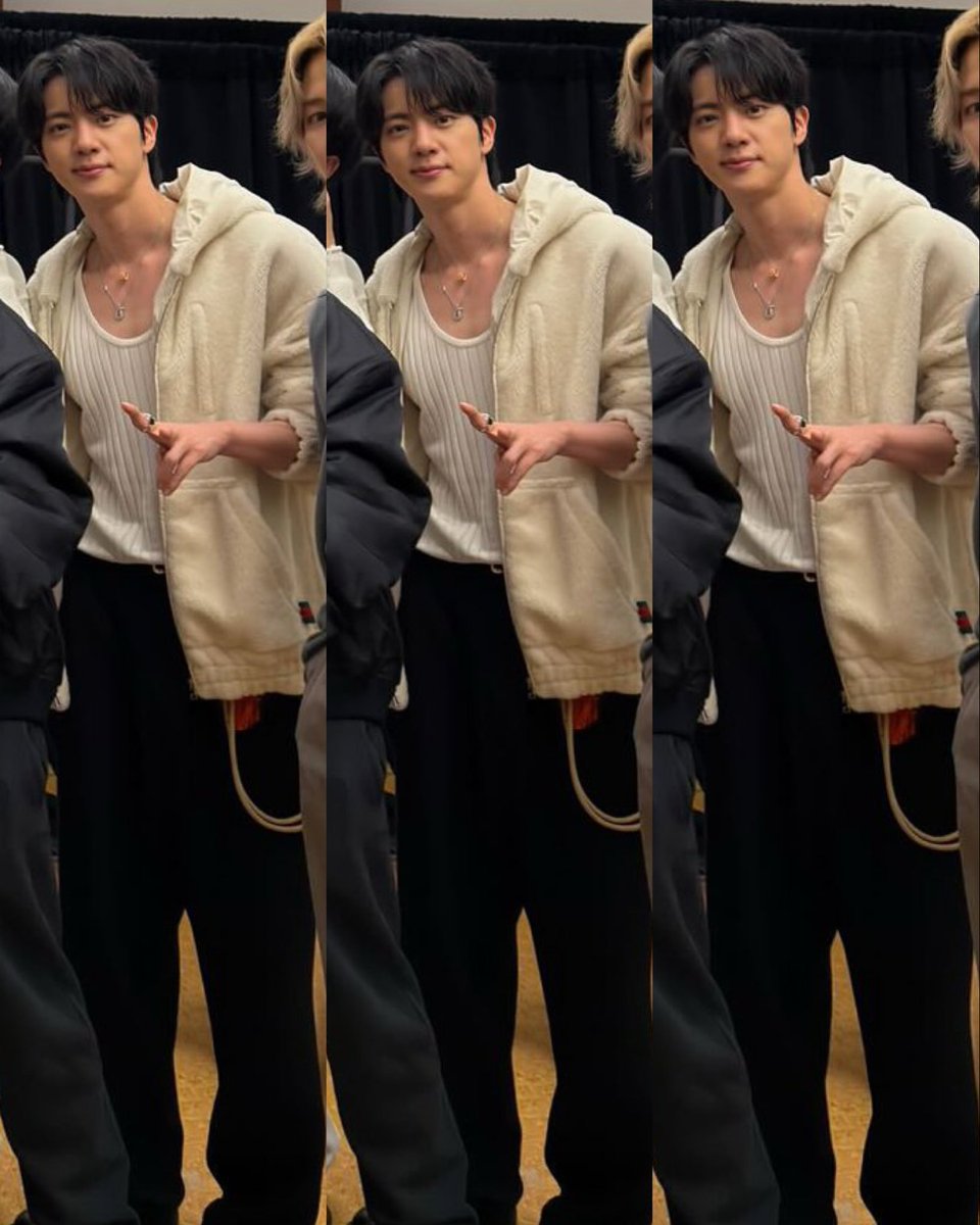 mari 🪭 tweet media