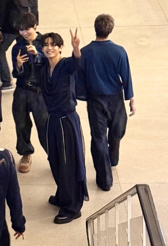 TAE GUIDE tweet media