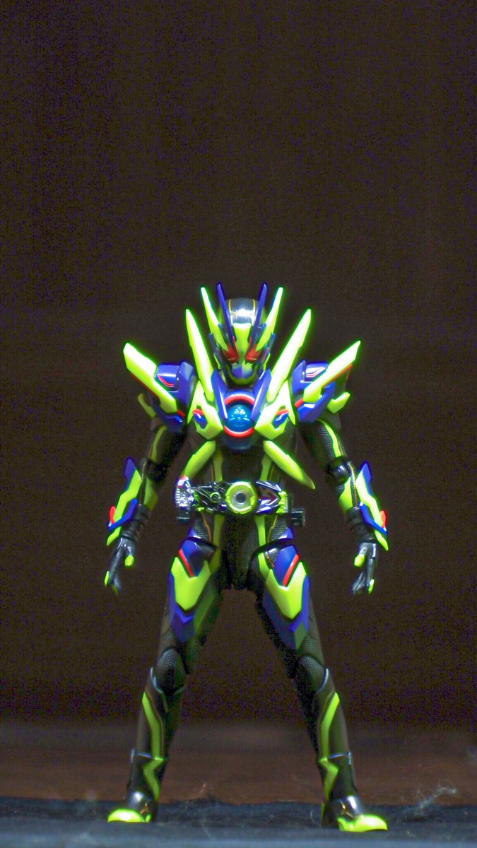 右利き@ tweet media