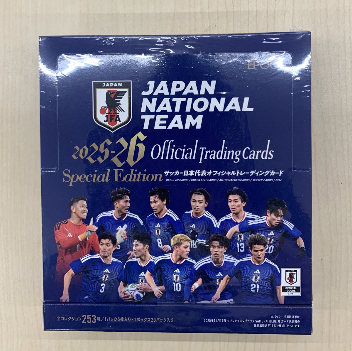 サッカー日本代表オフィシャルトレーディングカード 入荷いたしました