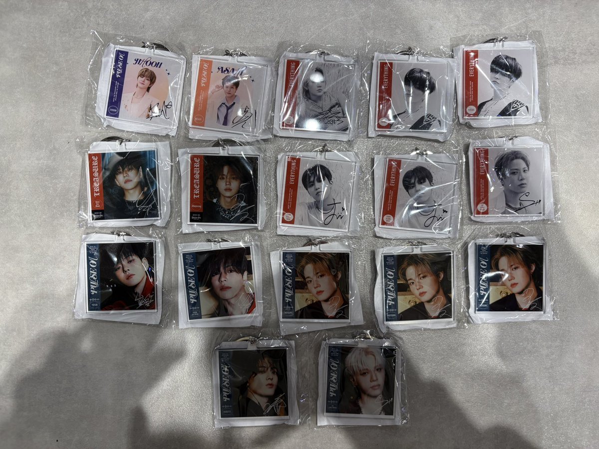 유리아 tweet media