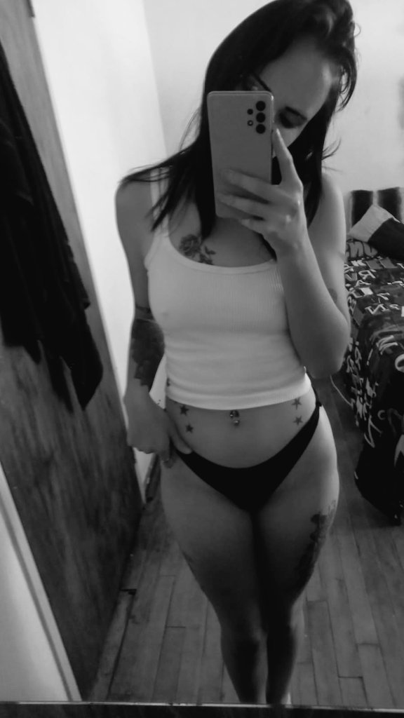 Raven_Monroe1's tweet photo. You're watching aren't you?😘
#repost #tatted #fypシ゚viralシfypシ゚ https://t.co/5v2AaQsfIj