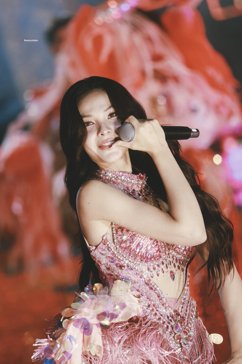 𝐛𝐮𝐧𝐧𝐲𝐭𝐚𝐥𝐞𝐬 tweet media