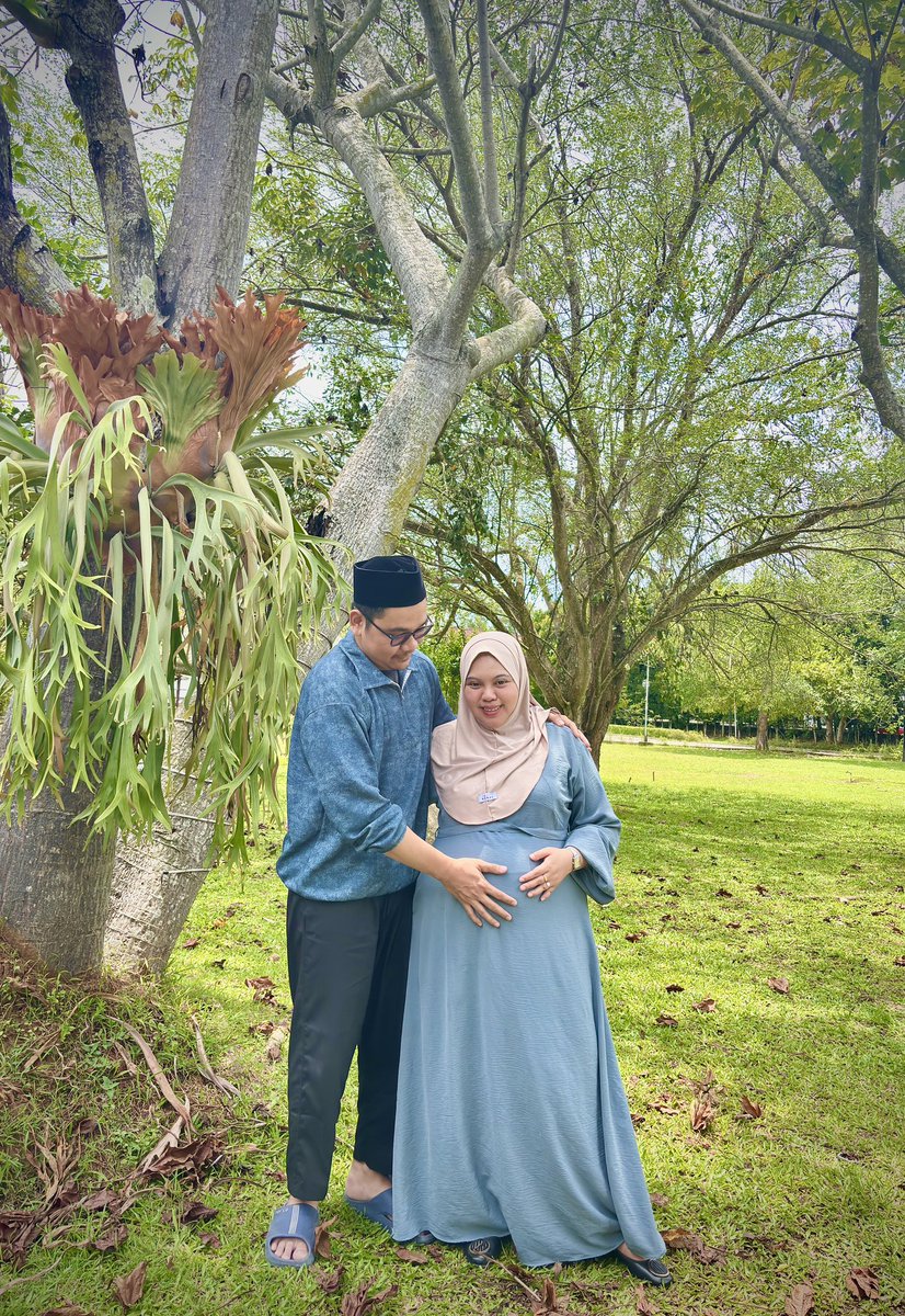 sasky_'s tweet photo. Kata orang, pernikahan itu seperti judi, adu nasib. 

Hi girls! Aku memenangkan judi itu🥹❤️ https://t.co/ftp97qst3h