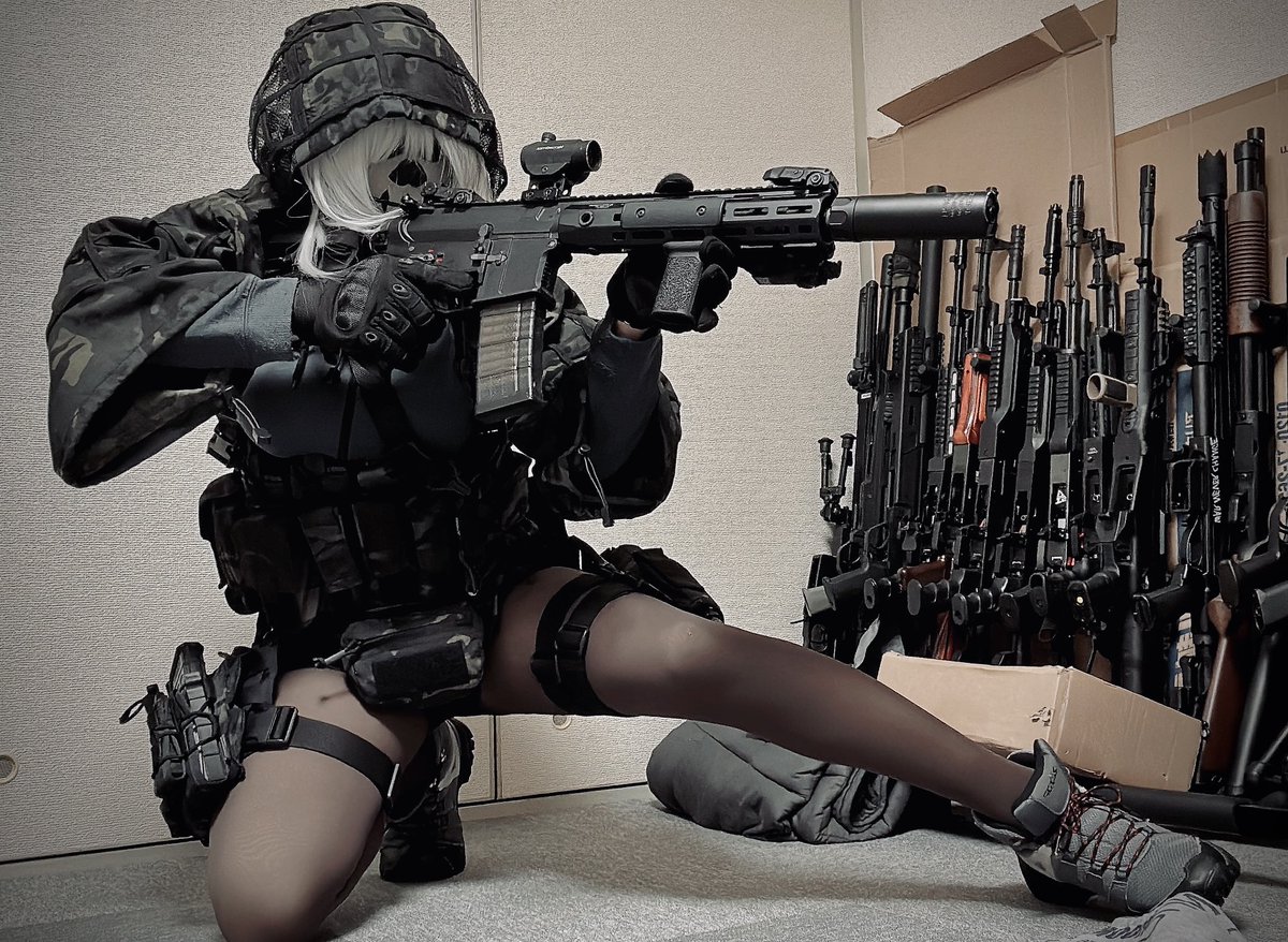 44Linus's tweet photo. “Murderous intent”

#黒頭巾
#blackhoodoperator https://t.co/w9ooM9ArGI