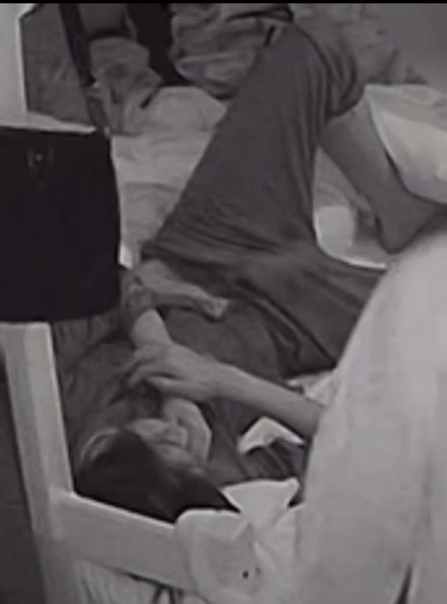 就这样萌萌的看着你 tweet media