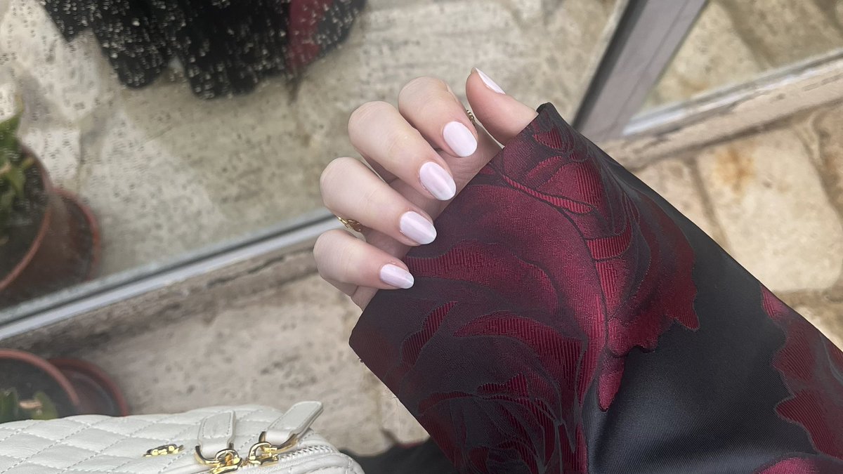 سَام tweet media