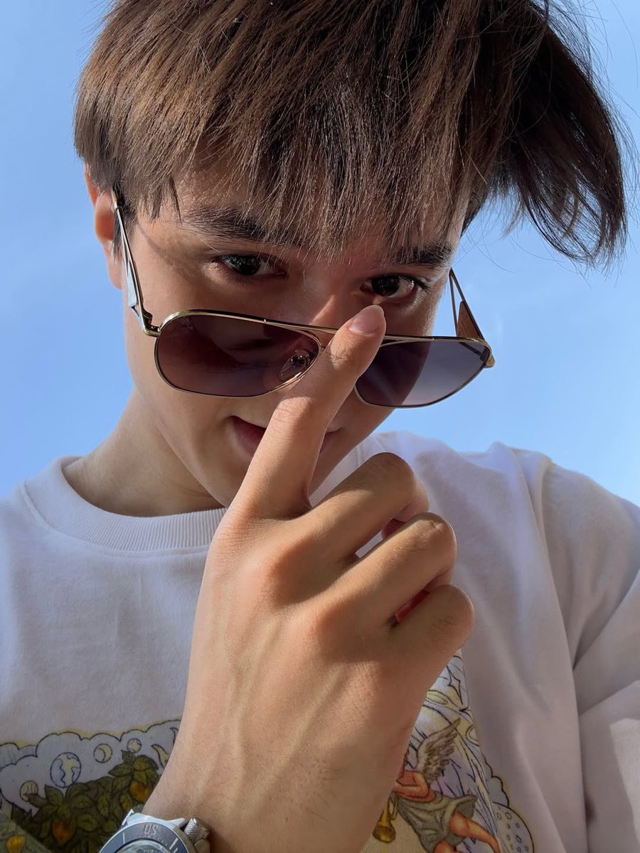 [Mikey’s IG Update! — 260326] 

Post :  dress code: 🕶️
🔗 : instagram.com/p/DWVjTDdEeNs/…

#mikepanitan #ไมกี้ปณิธาน