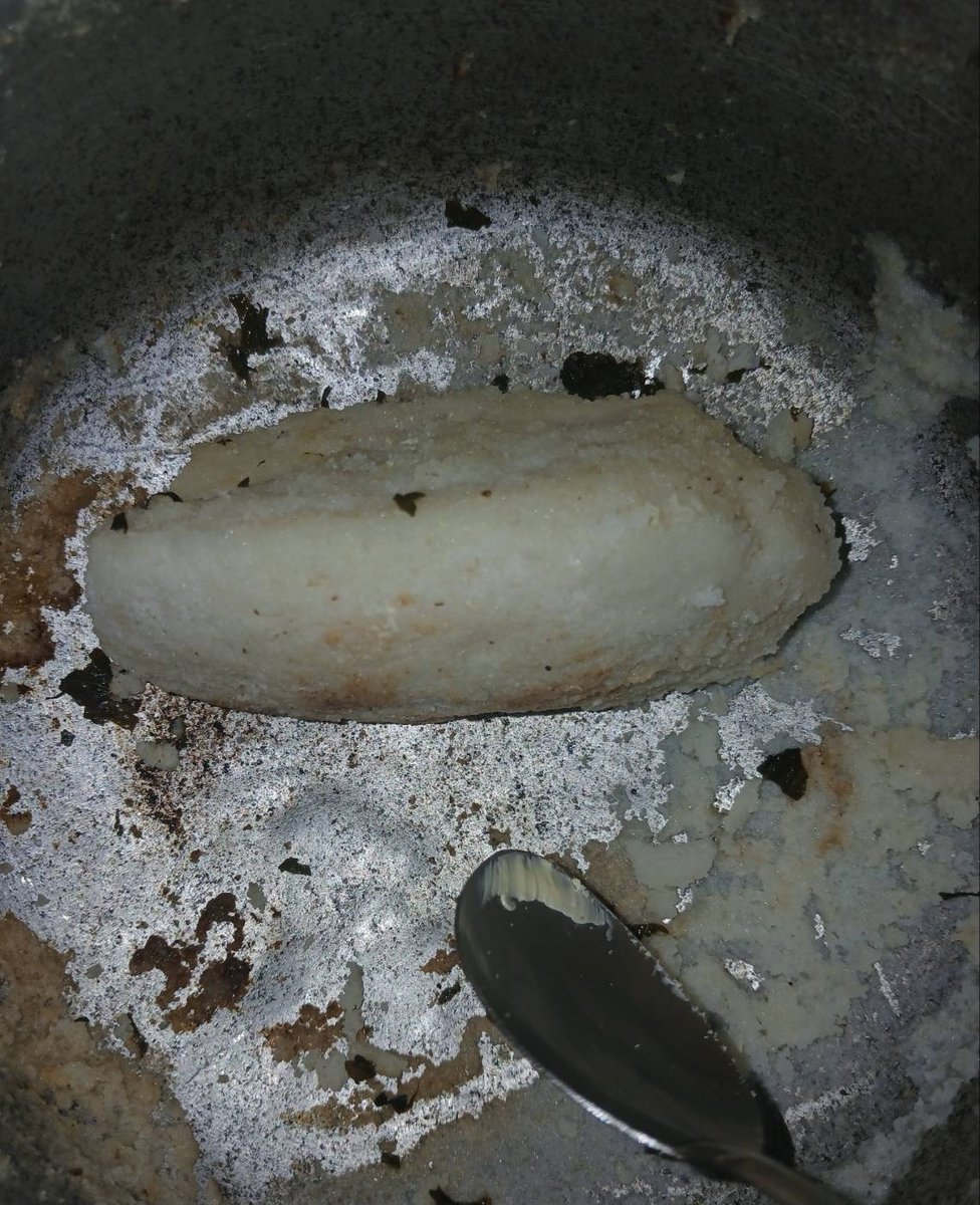 KIUNJURI tweet media