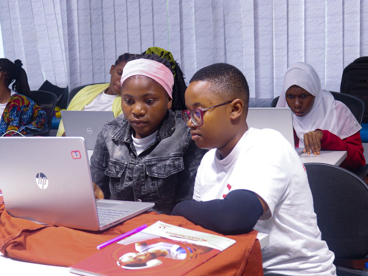 dLab Tanzania tweet media