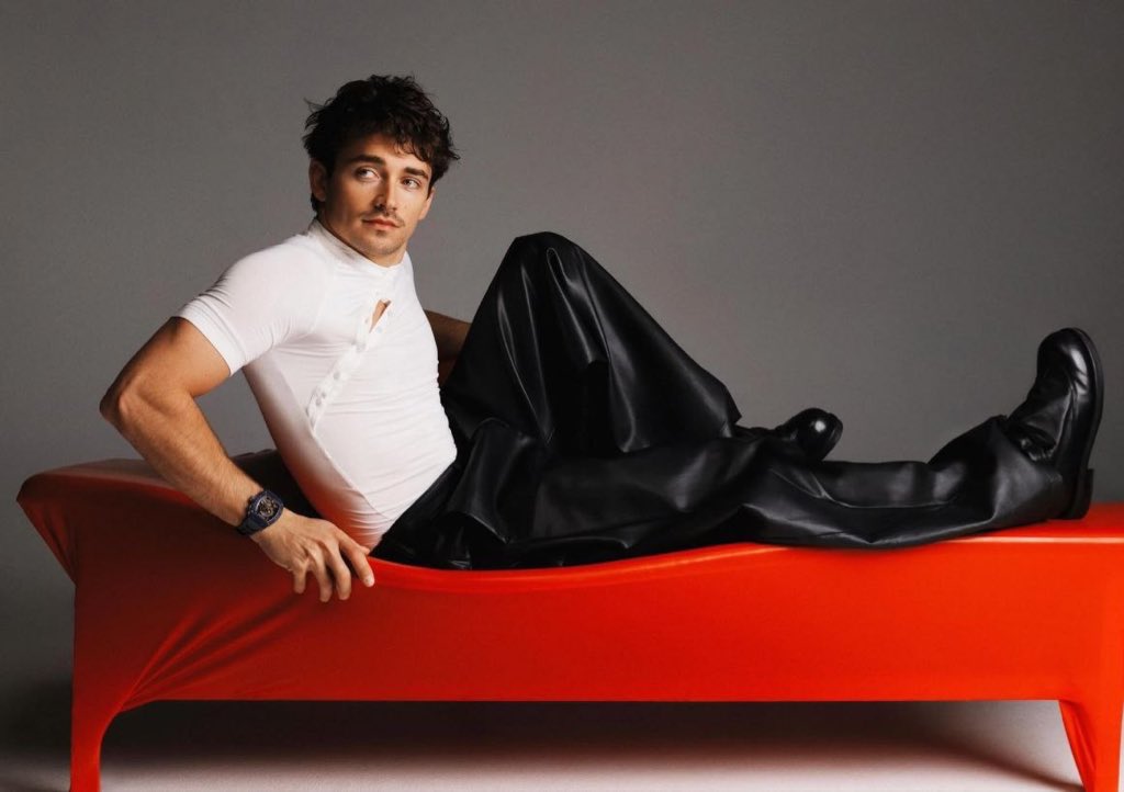 ray | レー ⭑ tweet media