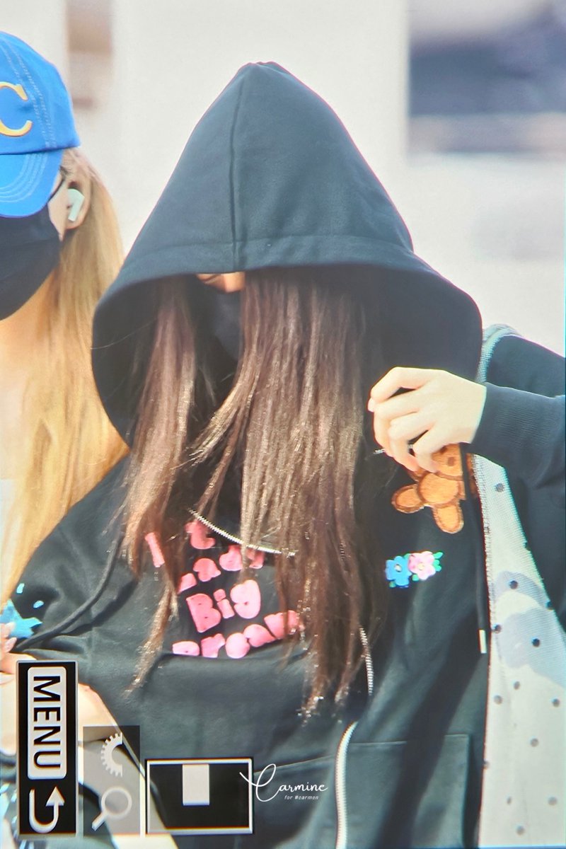 𝘾𝘼𝙍𝙈𝙄𝙉𝙀 tweet media