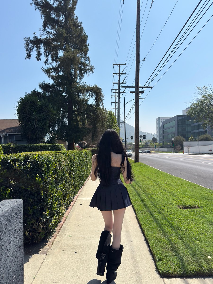 ian pics tweet media