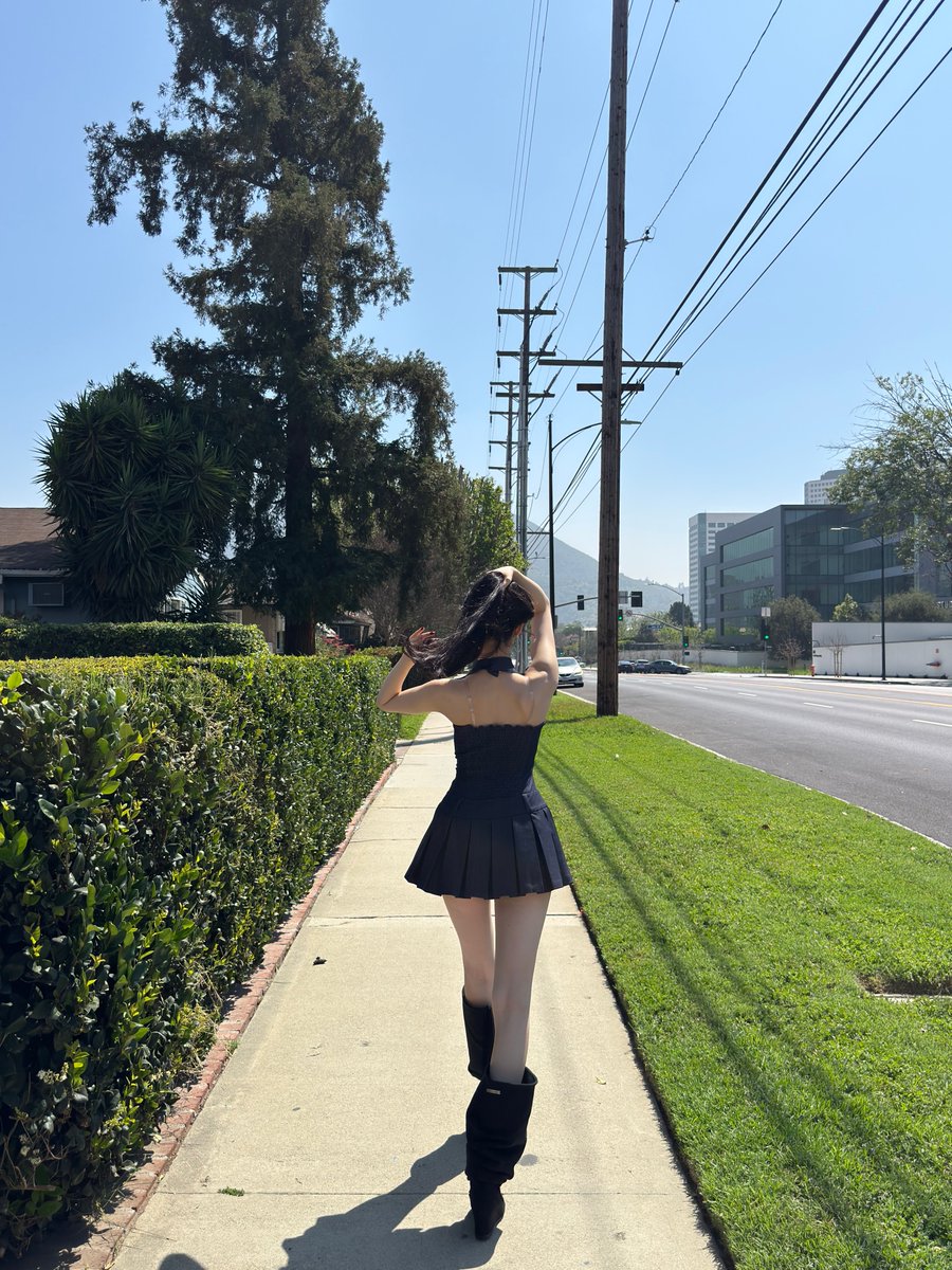 ian pics tweet media