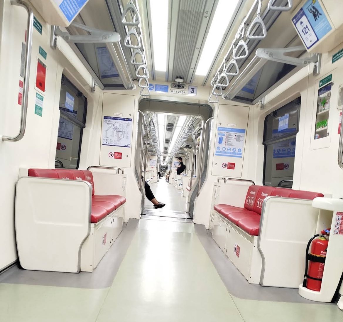 TXT DARI JAKARTA tweet media