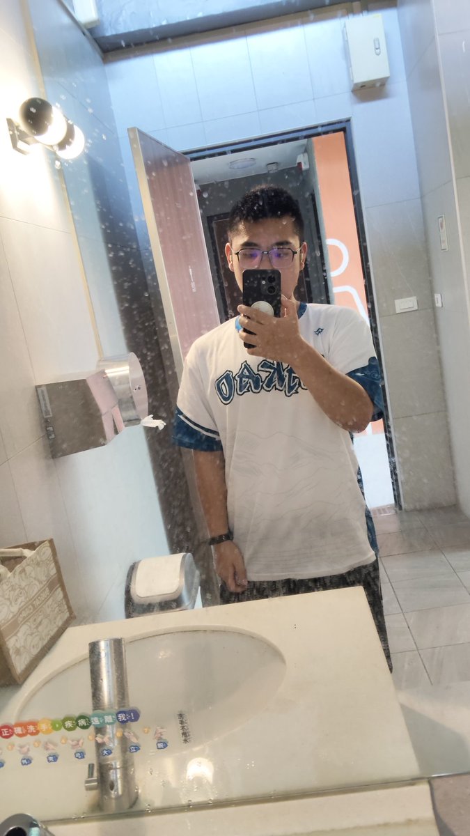 聽團仔柴魚 tweet media