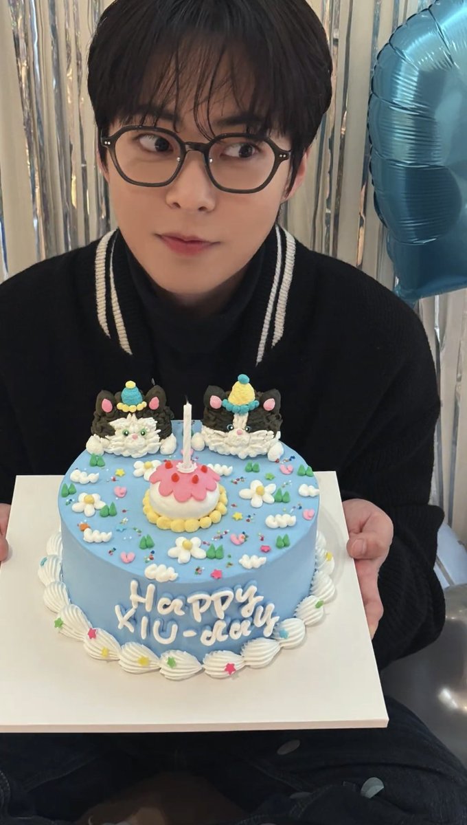 ˚✧₊⁎ 🎂 𝐡𝐚𝐩𝐩𝐲 𝐗𝐈𝐔-𝐝𝐚𝐲 🎂 ⁎⁺˳✧
#XIUMIN #xiumin0326 #시우민