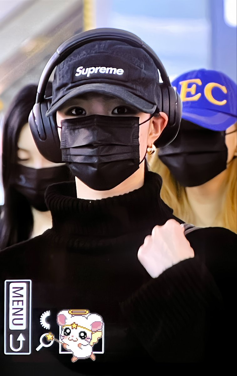 iamasnowmann's tweet photo. 260326 ICN

안전비행🛫

 #주은 #JUUN #하츠투하츠 #Hearts2heart https://t.co/ZLRk3TCKyR