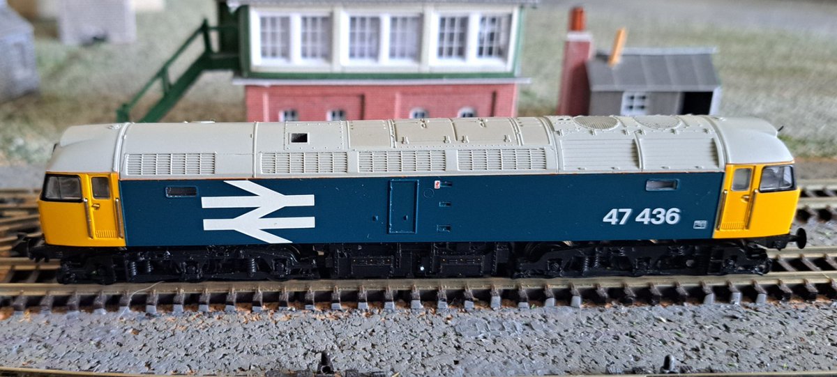 Model_Rail_'s tweet photo. Graham Farish N Gauge Class 47. 47436 Large Logo Blue. 371-250

Ends Sat 28th Mar @ 10:41am

https://t.co/F21xT16LPv

#ad #modeltrains #modelrailroad #modelrailway https://t.co/kQlQSoESMm