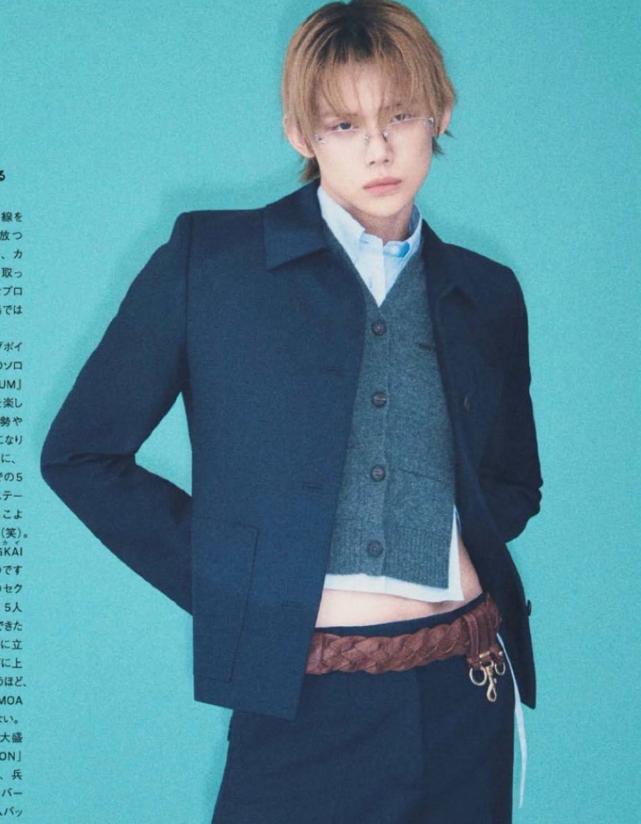 yeursputnik's tweet photo. whenever i see yeonjun and his borderless expression through fashion—i wonder how he was raised, how his family nurtured him to be a man with zero fragile masculinity runs in his blood. he’s beyond progressive https://t.co/ylxYu7TXU6