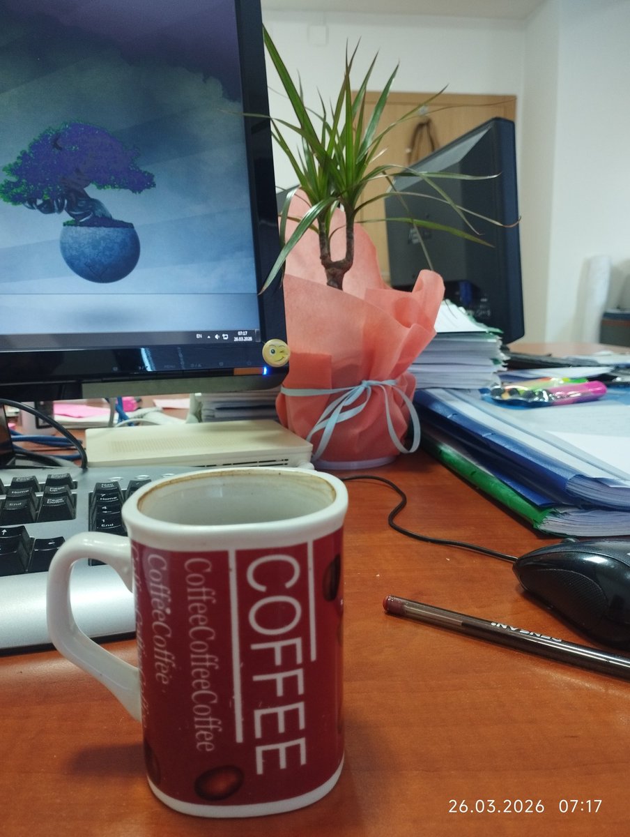 Arhitektot so kafeto tweet media