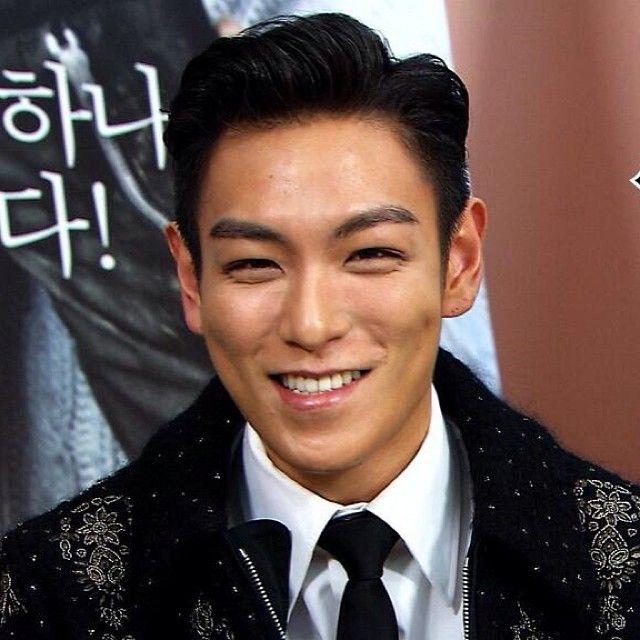 ∀N∀Iᗡ tweet media