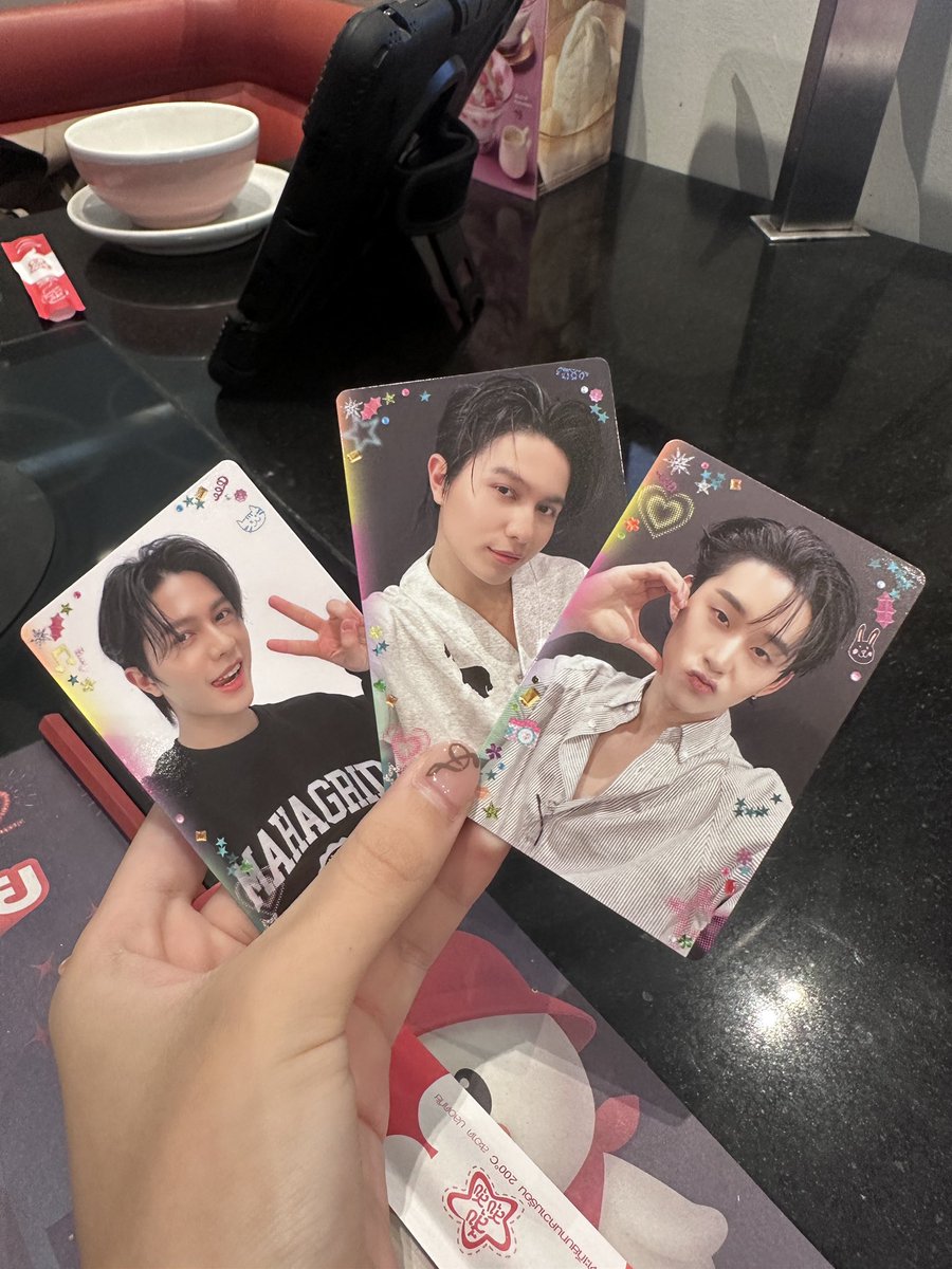 Aྀིྀིྀིྀིྀིii 🍓🍷 tweet media