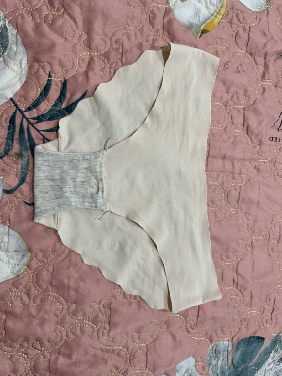 WARNING ! tweet media