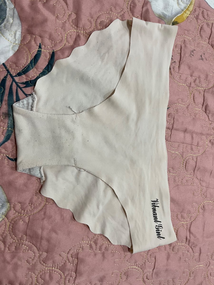 WARNING ! tweet media