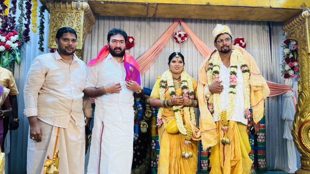 கழகத் தோழர்கள் இல்ல நிகழ்ச்சி மற்றும் பொது நிகழ்ச்சிகளில் பங்கேற்றபோது....