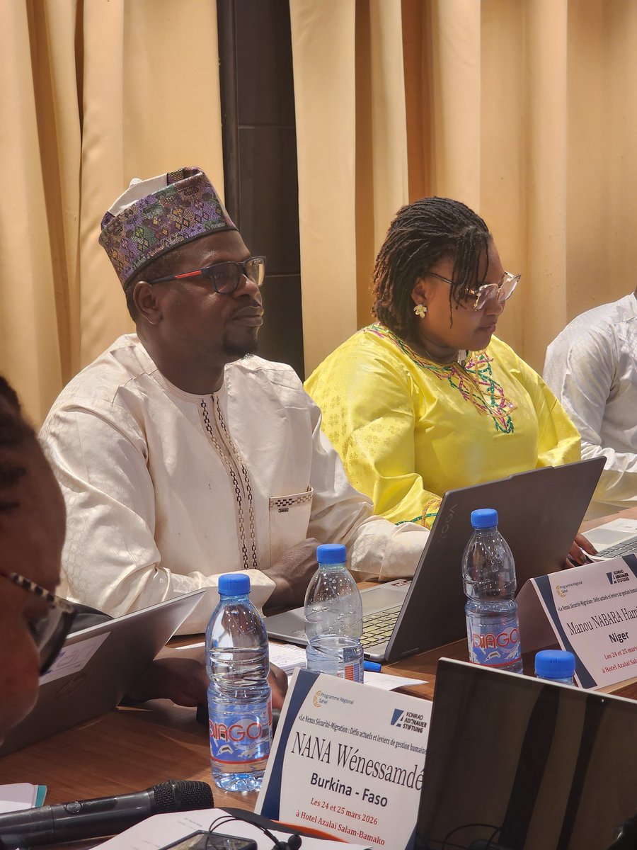 NabaraHM's tweet photo. Bamako, Mali: Conférence Régionale sur le Nexus Sécurité-Migration au Sahel.  Echanges et de dialogue entre chercheurs, ONG, services étatiques sur les défis, l'accès a l'aide humanitaire,  la résilience et la cohésion sociale. 
@ONG_JMED @sp_ccm @GAF_ONG @REMIDDH_NE https://t.co/lLBdbmwRHo