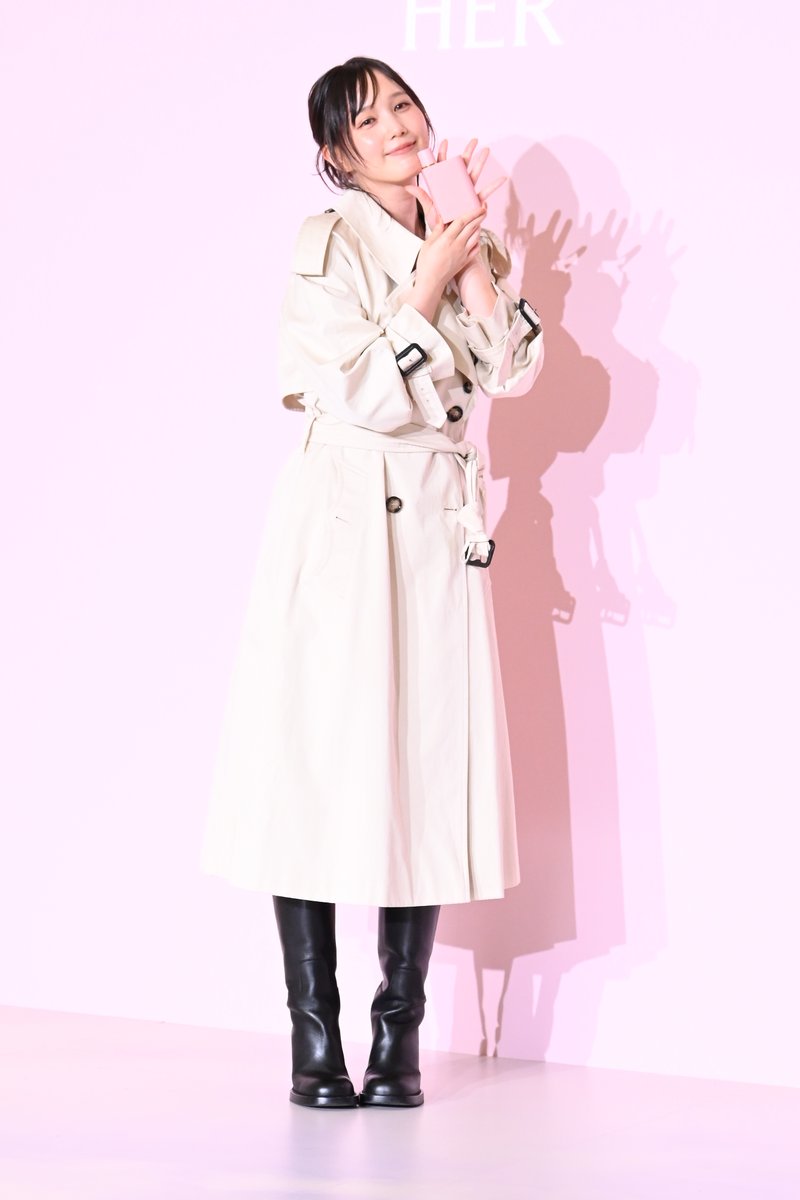 ◣ ˗ˏˋ 𝐸𝑉𝐸𝑁𝑇 𝑃𝐻𝑂𝑇𝑂 ˎˊ˗ ◥ ₊˚🌸BURBERRY HER SAKURA