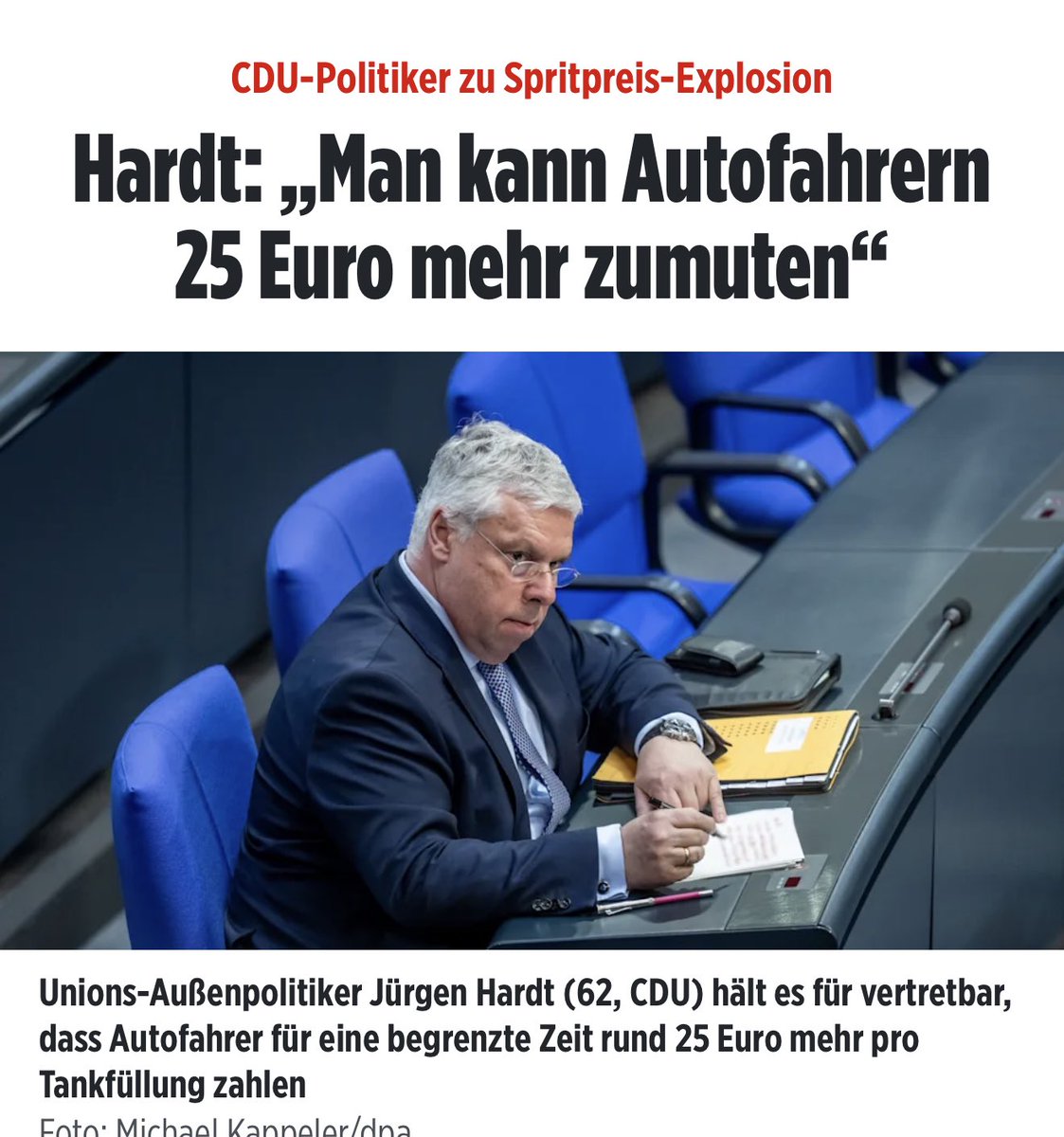 Wenn jemand monatlich so viel Kohle bekommt ist das kein Problem!! Er sieht wohl genährt aus und hat keine Probleme. #CDU kann mich auch mal!