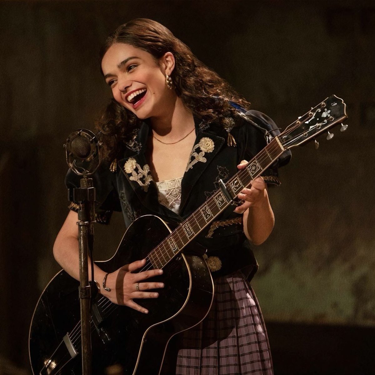 ˗ˏˋ 𝒑𝗼͟𝗹͟𝗶͟𝗻͟𝗮 .ᐟ tweet media