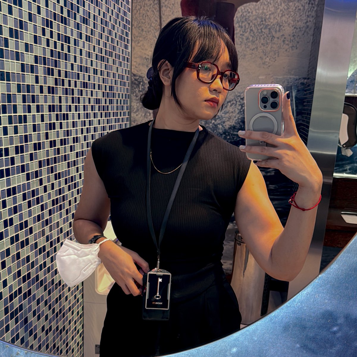 dump acc tweet media