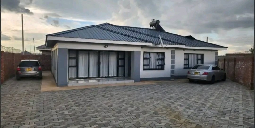 Thabang Khoza tweet media