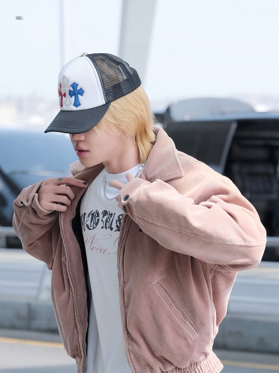 hannie ☻ tweet media