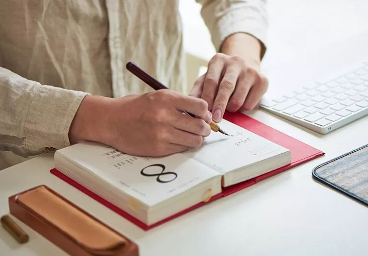 Brian Finch tweet media