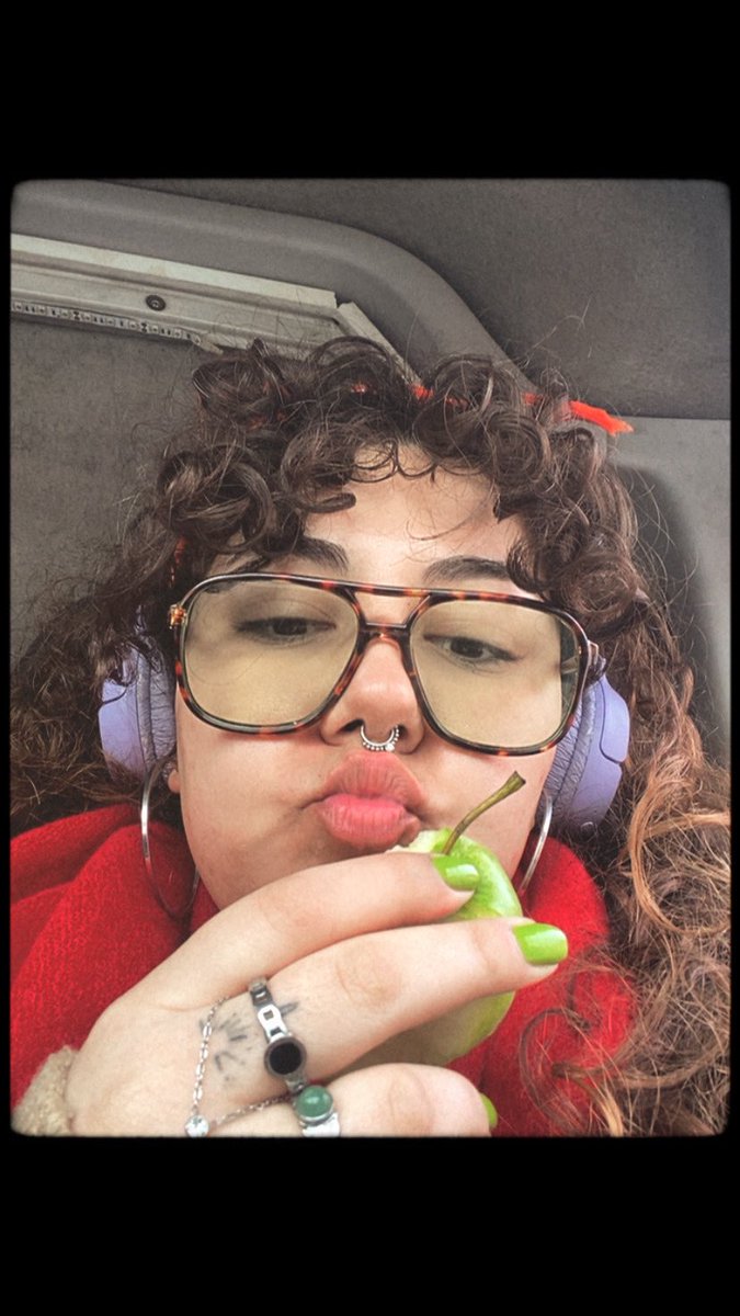 ყ⋆𖦹.🌻.˚ tweet media