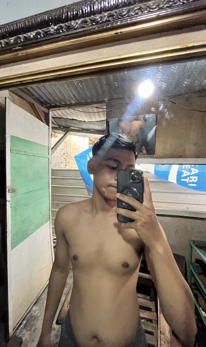 Santozz6729 tweet media