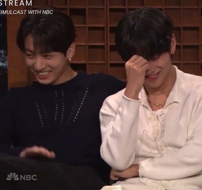 zari 🪭 tweet media