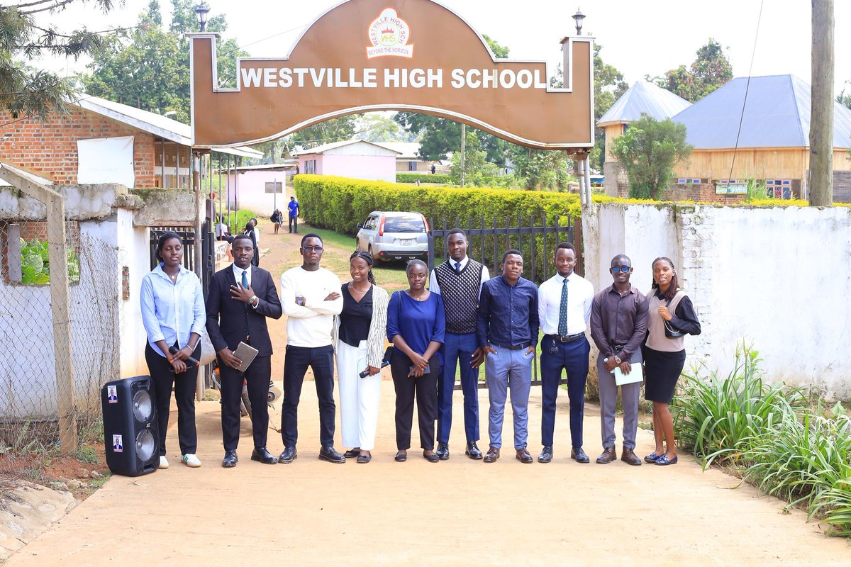 Makerere University Tooro Students Association tweet media