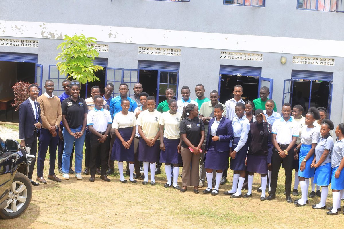 Makerere University Tooro Students Association tweet media