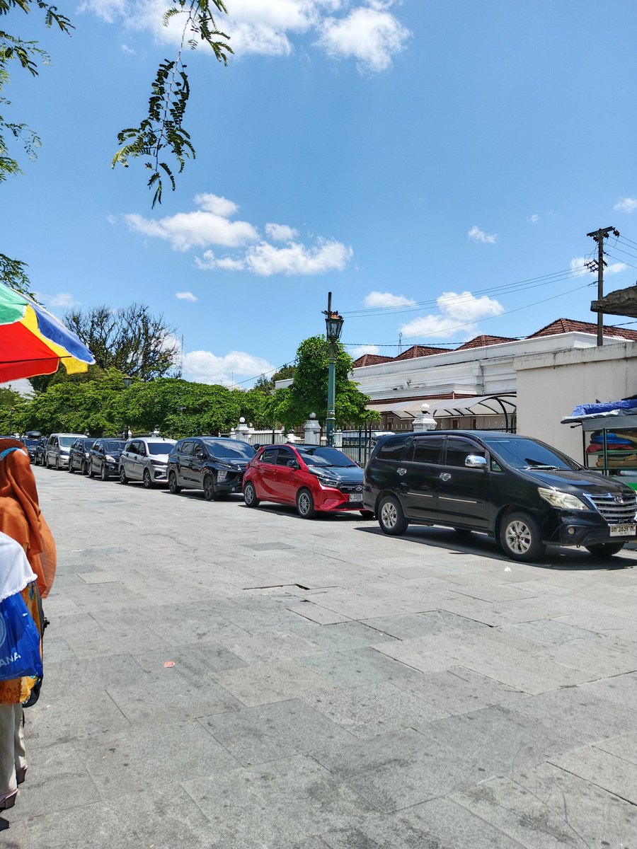 Glendrxyora. tweet media